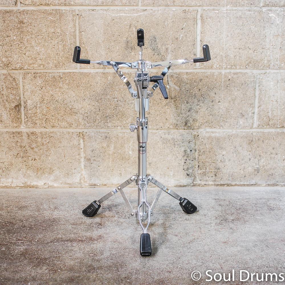 DW 3300A Snare Stand
