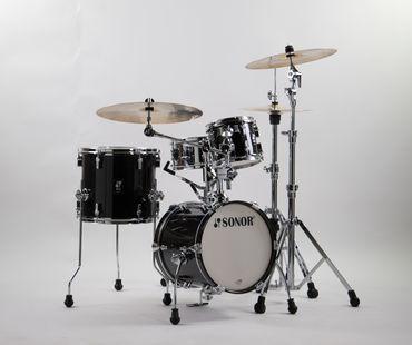 Sonor AQ2 Martini Drum Set