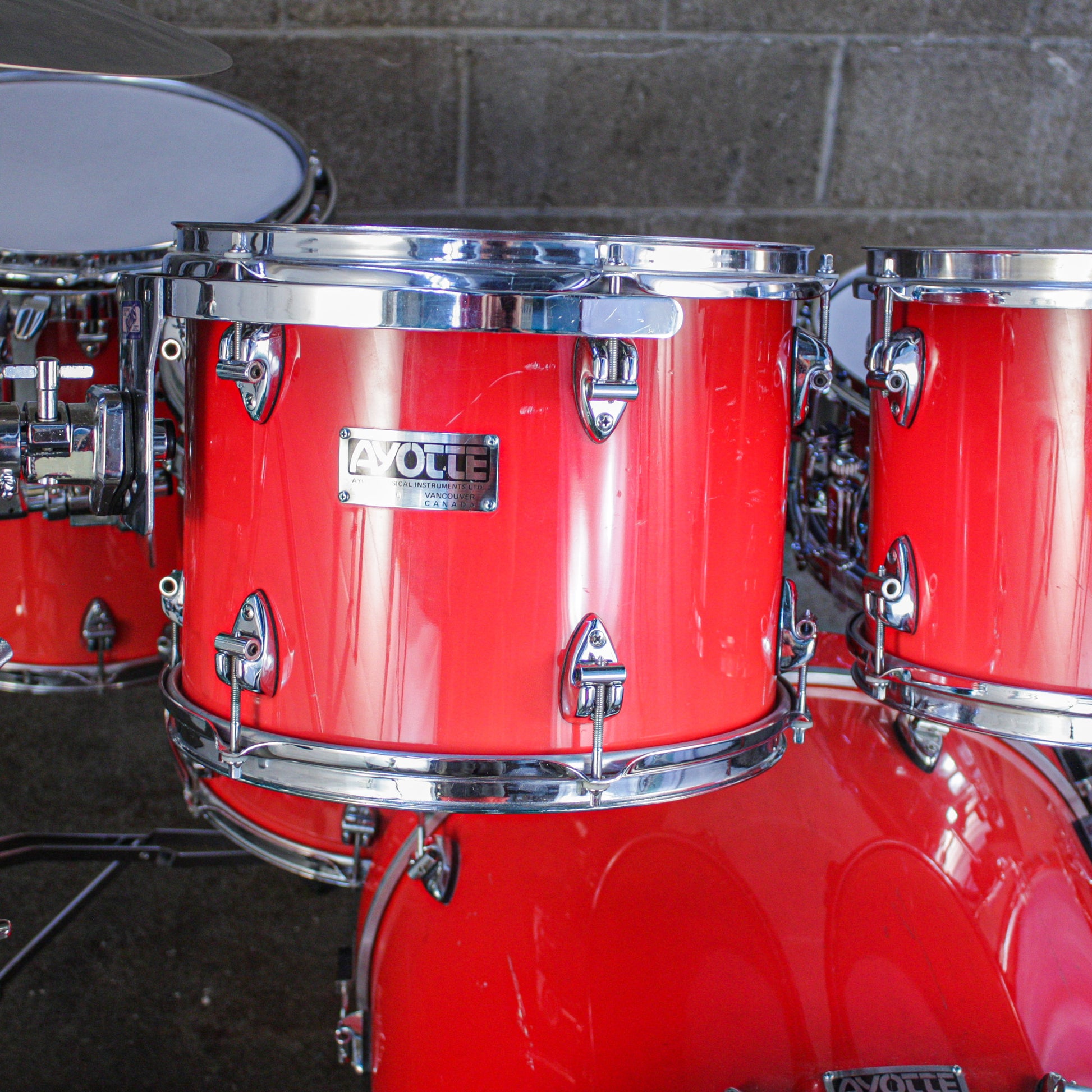 Ayotte 80s "Ray Era" Red Gloss One-Way Shade 5-Piece Drum Kit (22/16/14/13/12)