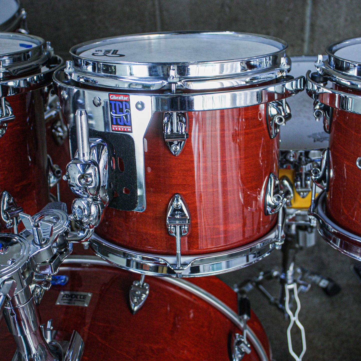Ayotte Cherry Walnut Lacquer (8/10/12/14/15/22) Drum Kit