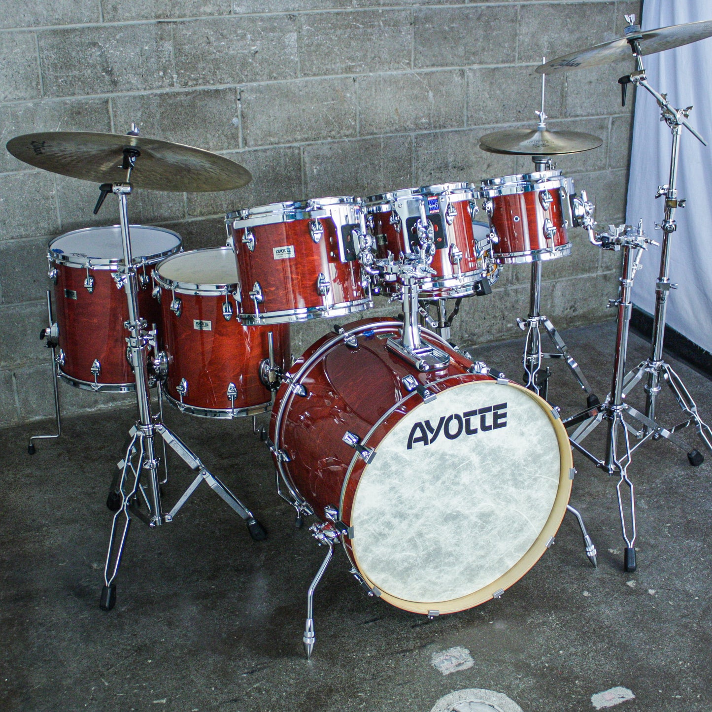 Ayotte Cherry Walnut Lacquer (8/10/12/14/15/22) Drum Kit