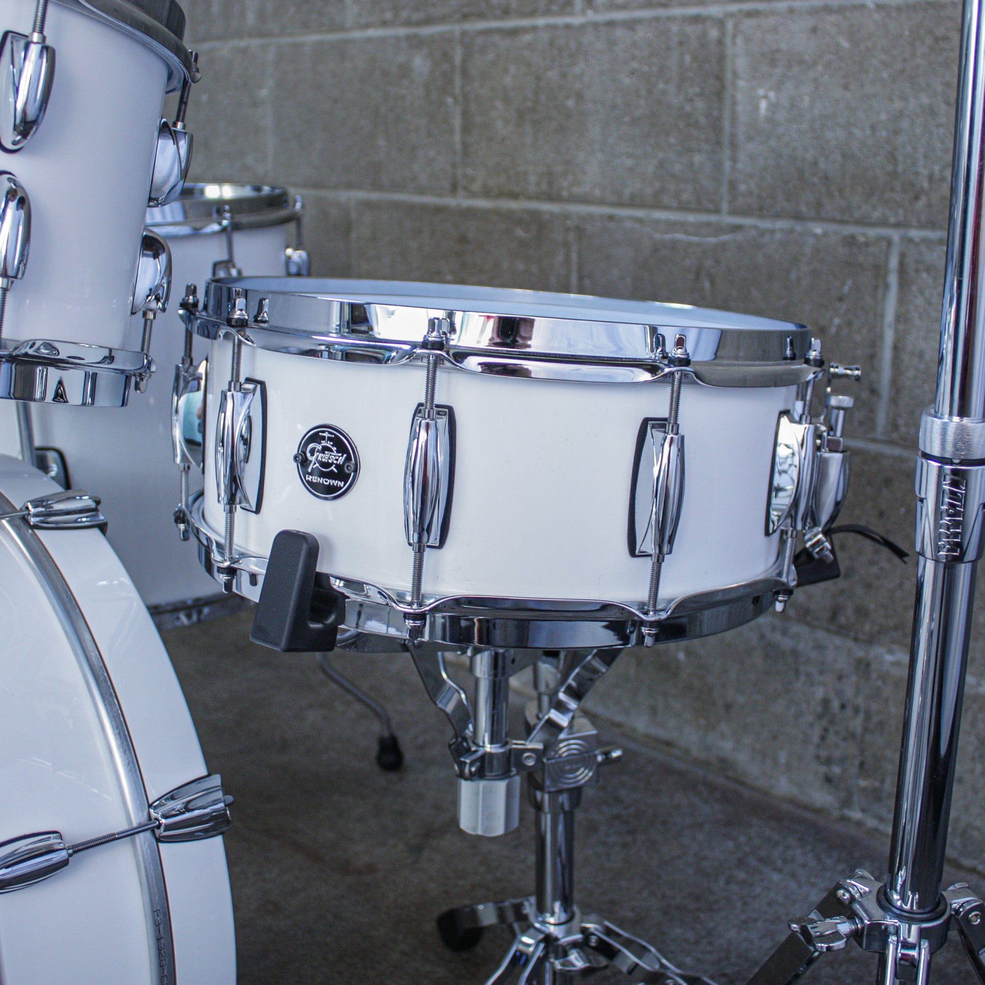 Gretsch Renown Piano White 5-Piece Kit (20/14/12/10/SD)