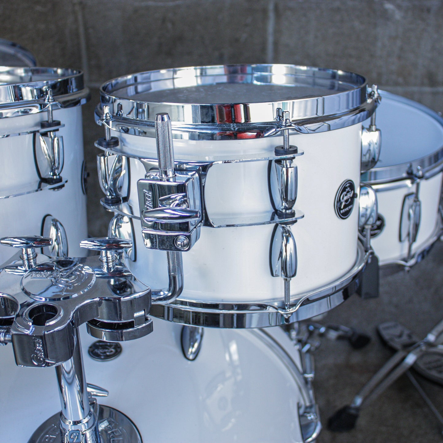 Gretsch Renown Piano White 5-Piece Kit (20/14/12/10/SD)