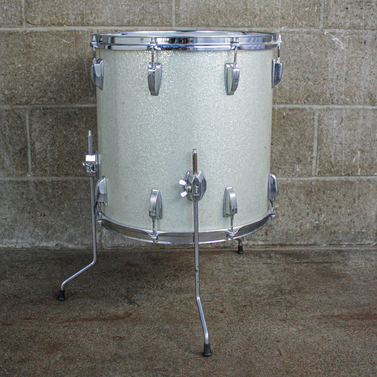 Ludwig 16" x 16" Vintage 1969 Silver Sparkle Floor Tom