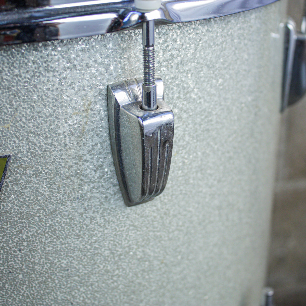 Ludwig 16" x 16" Vintage 1969 Silver Sparkle Floor Tom