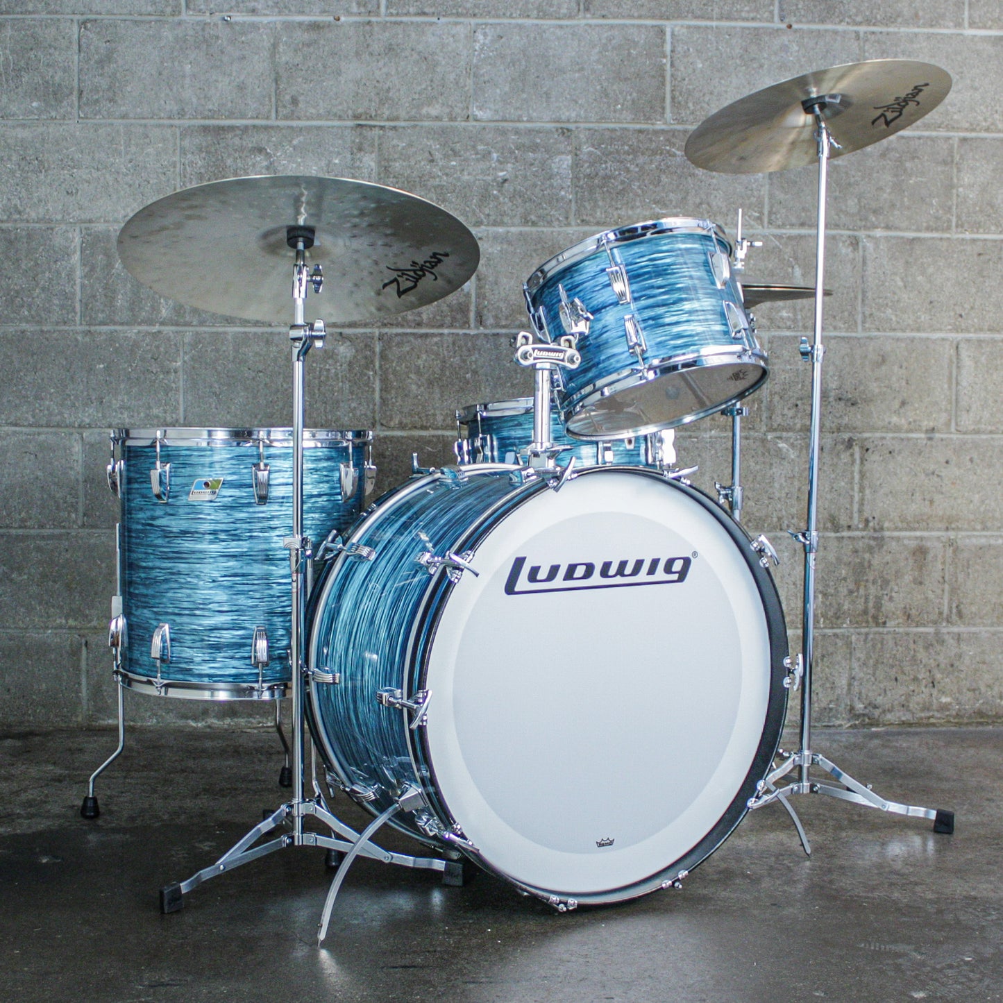 Ludwig 1977–78 Ludwig 4-Piece Drum Kit – Turquoise Oyster Rewrap – 6-Ply Maple – Netflix “Ginny & Georgia”