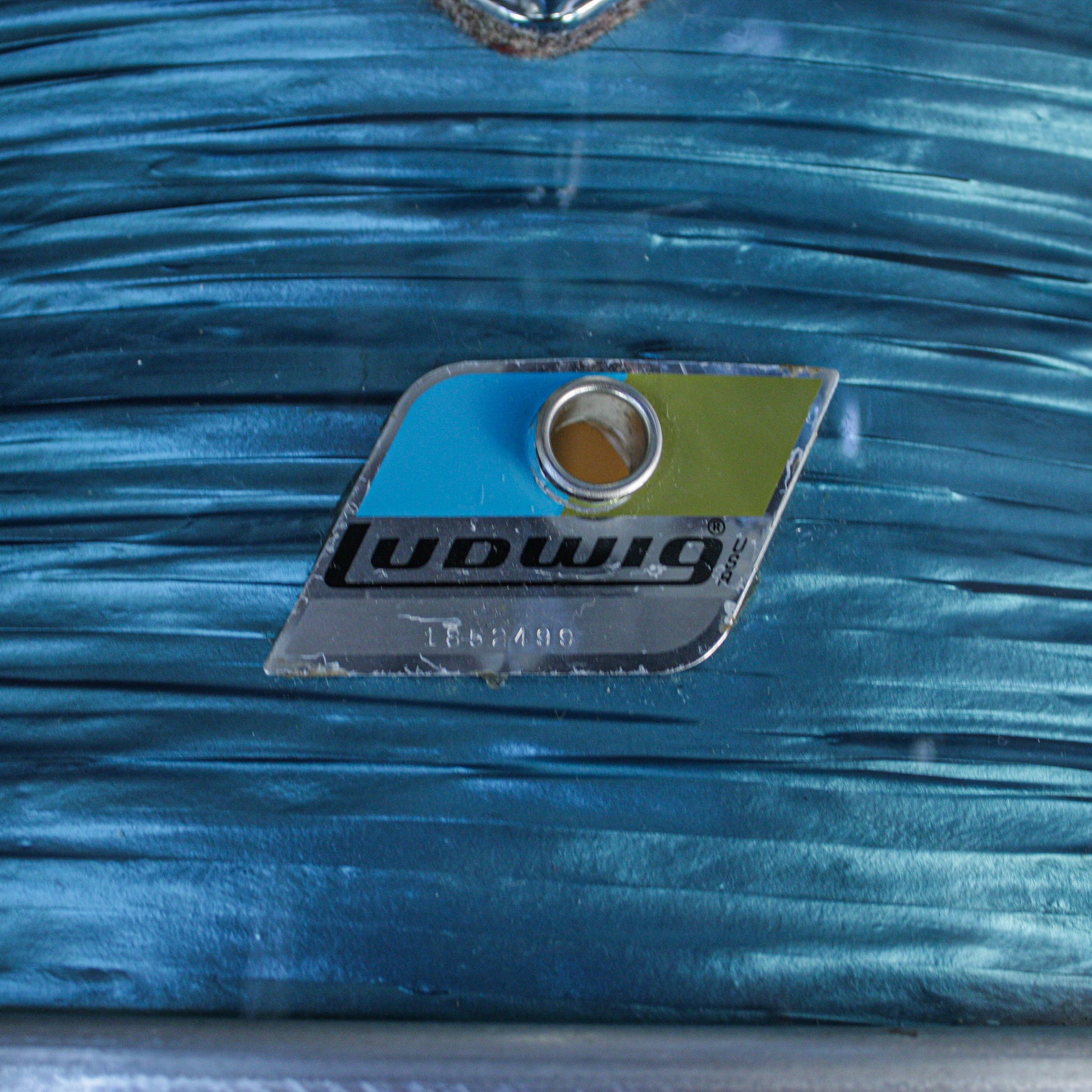 Ludwig 1977–78 Ludwig 4-Piece Drum Kit – Turquoise Oyster Rewrap – 6-Ply Maple – Netflix “Ginny & Georgia”