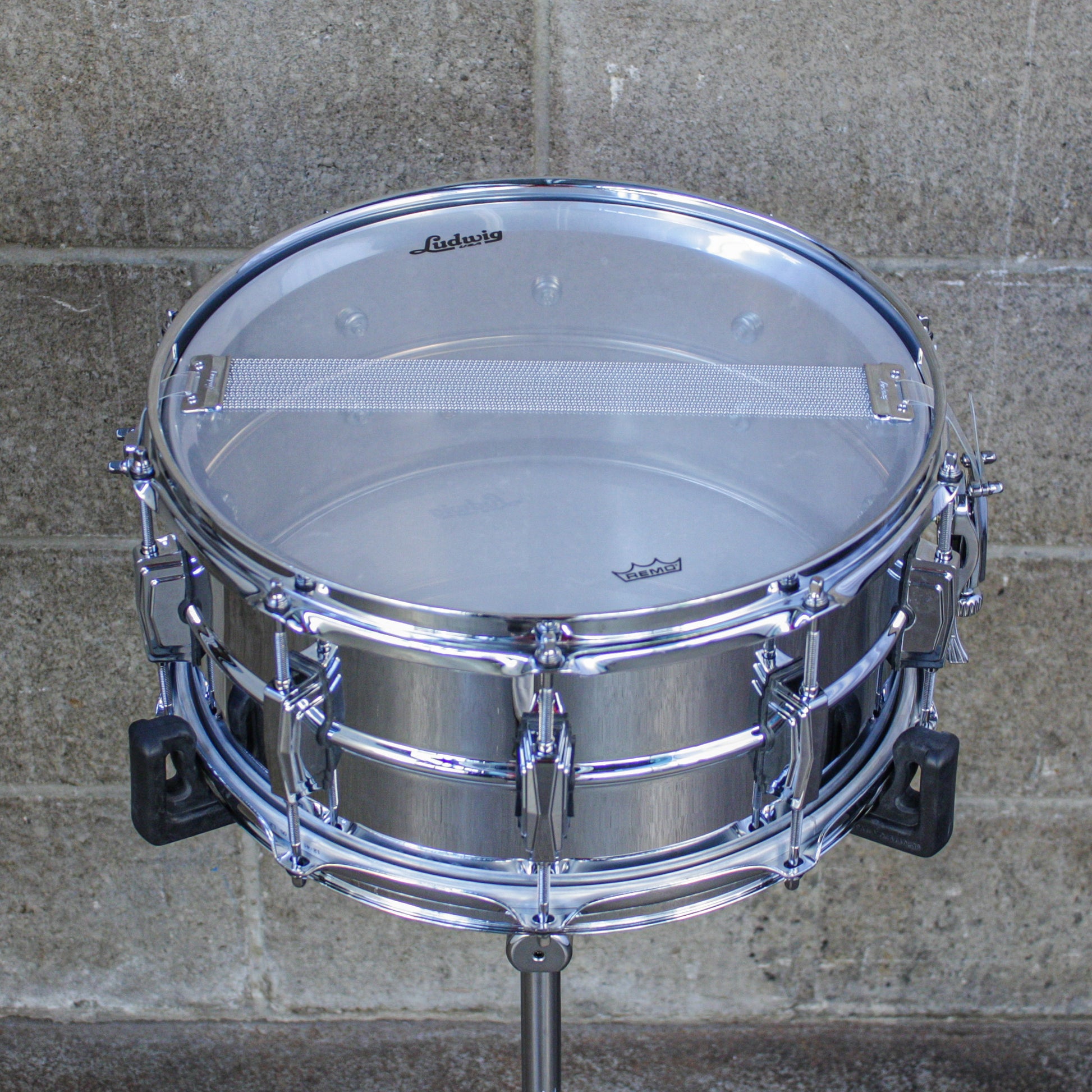 Ludwig 6.5"x14" Chrome Over Brass Supraphonic Snare Drum (LM402B)