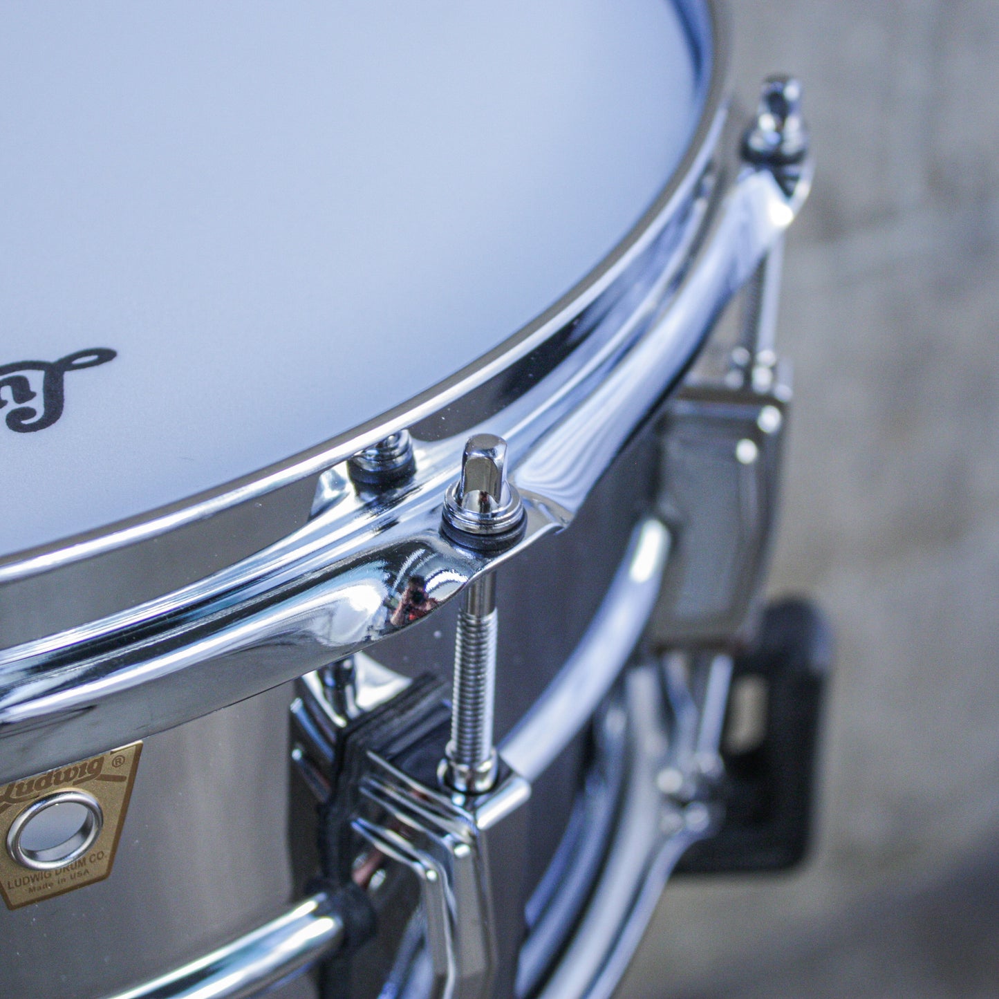 Ludwig 6.5"x14" Chrome Over Brass Supraphonic Snare Drum (LM402B)