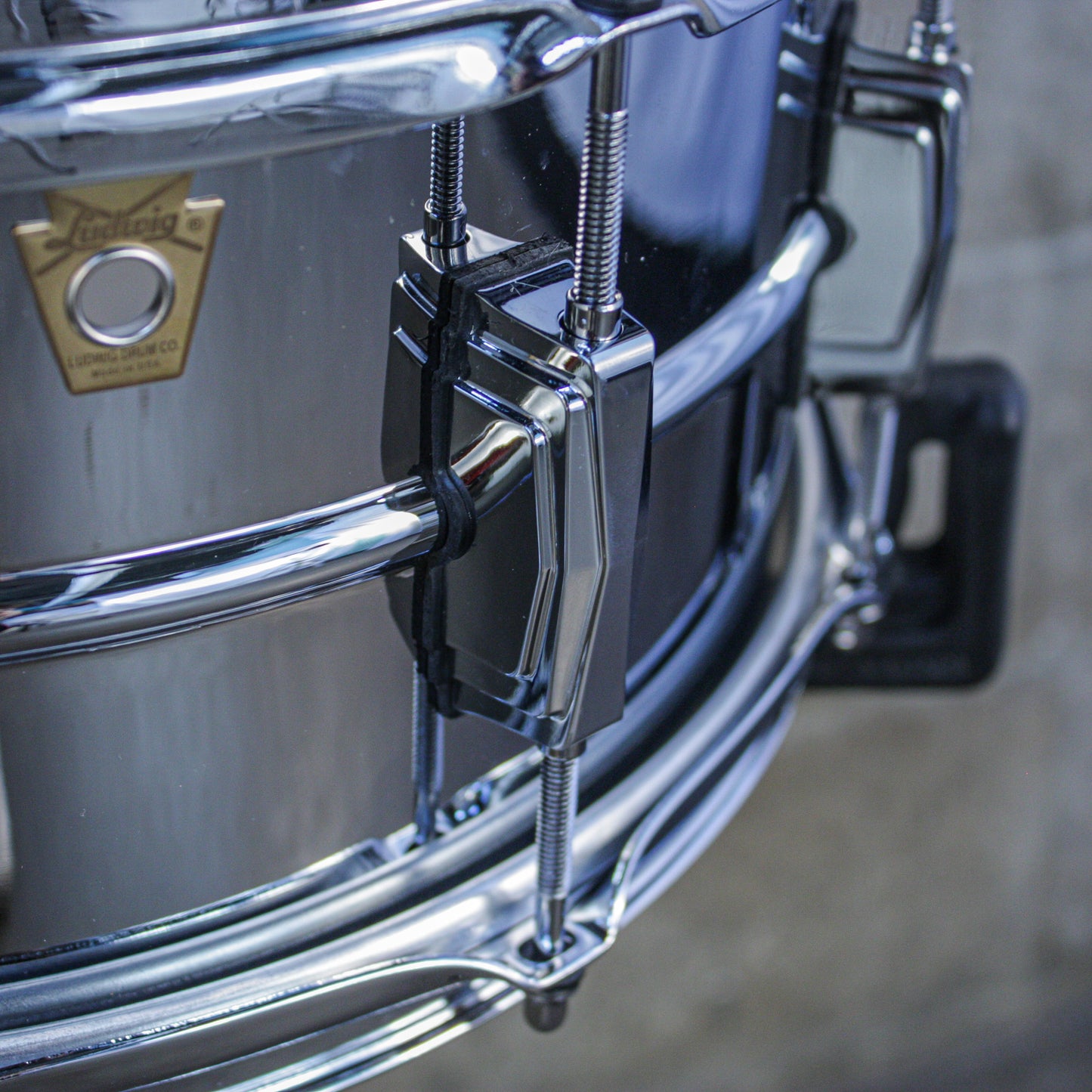 Ludwig 6.5"x14" Supraphonic Snare Drum (LM402)