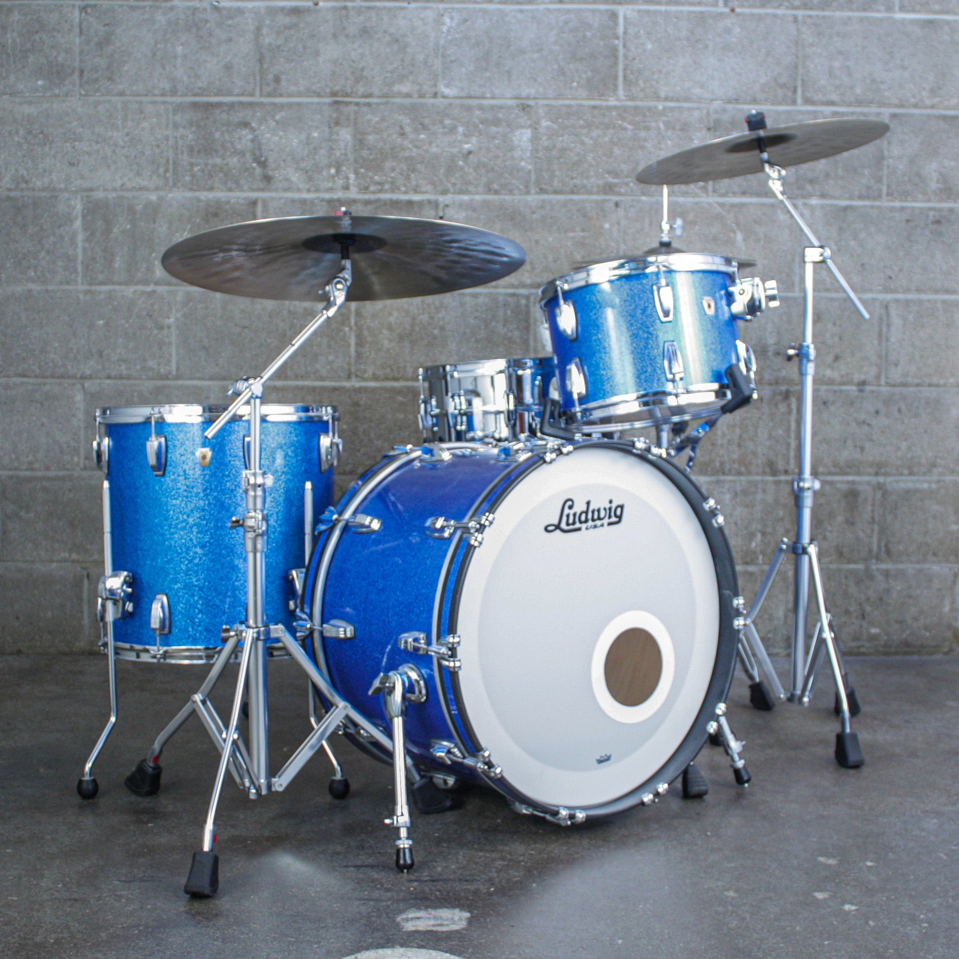Ludwig Classic Maple Blue Sparkle Fab 3 Piece Kit