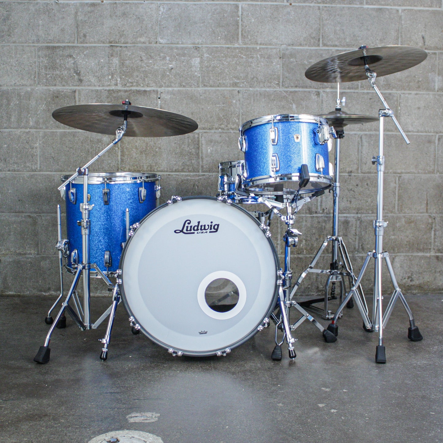 Ludwig Classic Maple Blue Sparkle Fab 3 Piece Kit