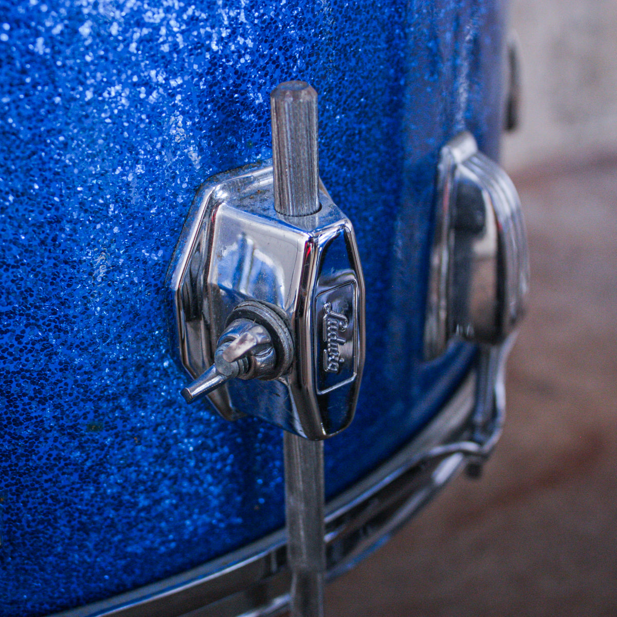Ludwig Early 80s Blue Sparkle Drumkit (24/16/14/13)