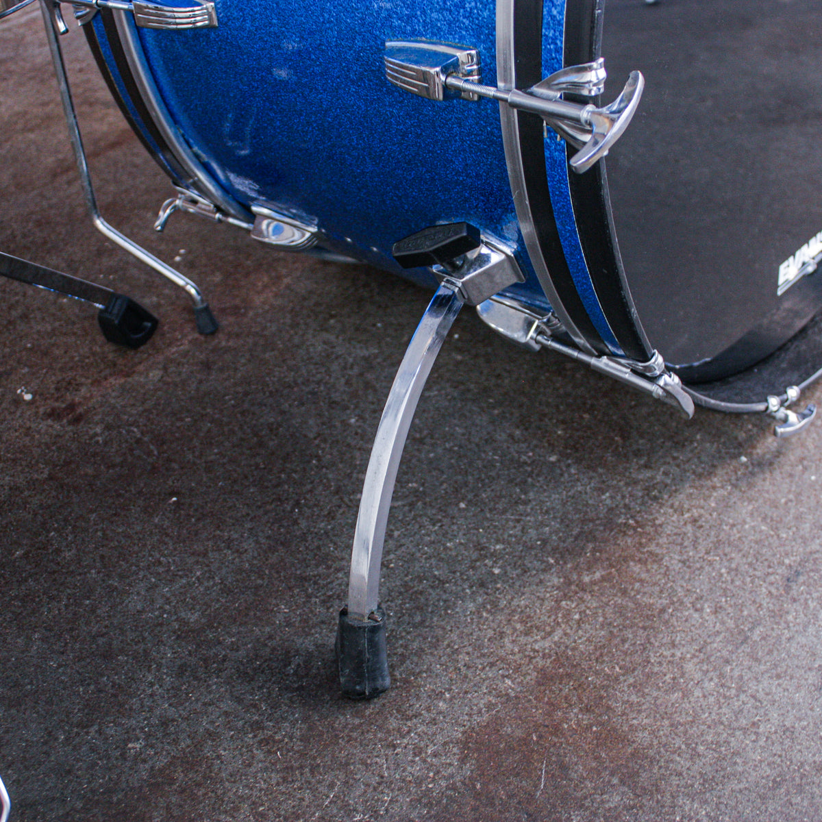 Ludwig Early 80s Blue Sparkle Drumkit (24/16/14/13)