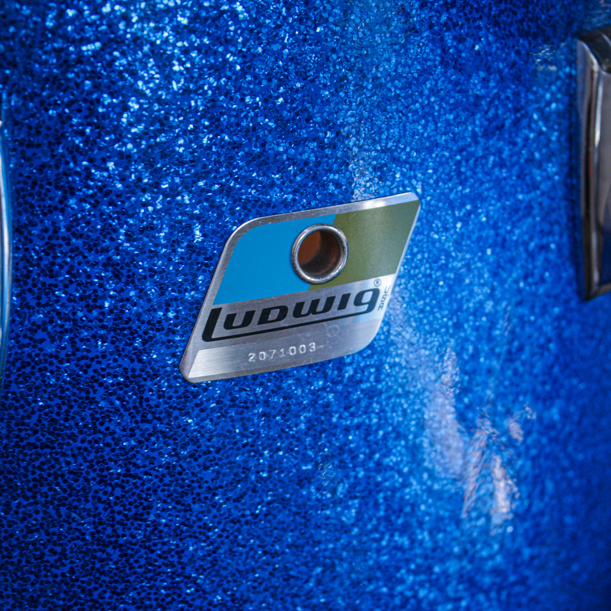 Ludwig Early 80s Blue Sparkle Drumkit (24/16/14/13)