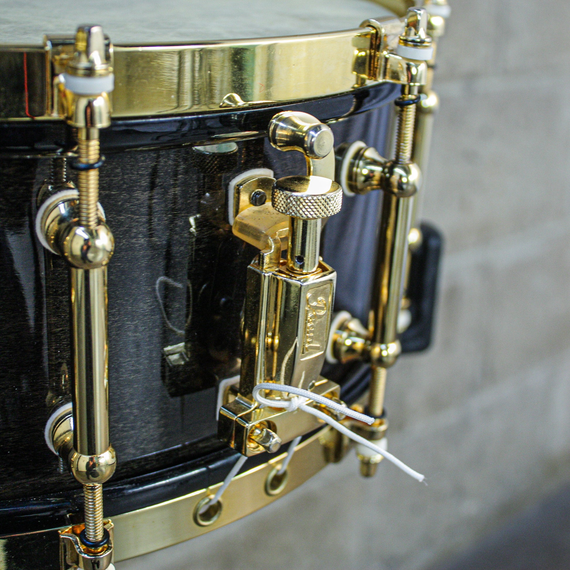 Pearl 5.5" x 14" 50th Anniversary Solid Maple 24K Gold Plated Snare Drum