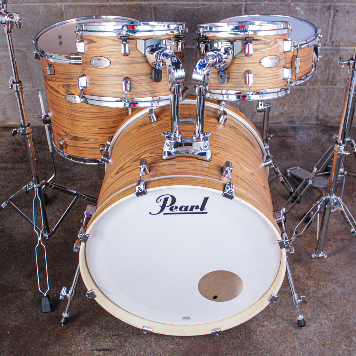 Pearl Decade Maple 5-Piece Shell Pack (22,10,12,16,SD) - Satin Caramel Veil