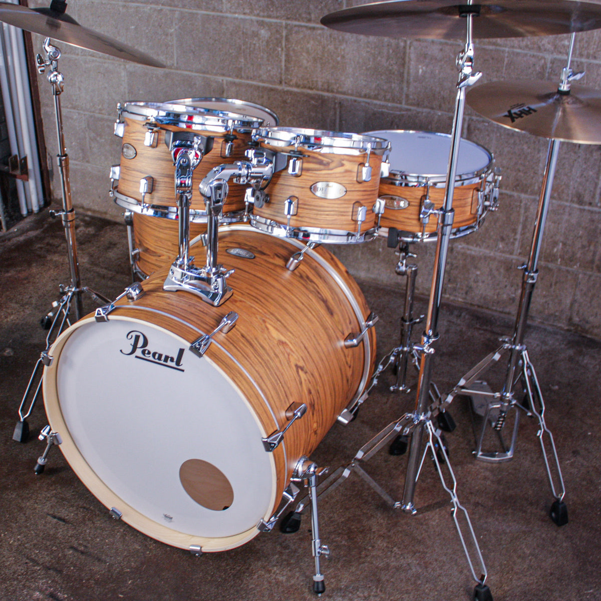 Pearl Decade Maple 5-Piece Shell Pack (22,10,12,16,SD) - Satin Caramel Veil