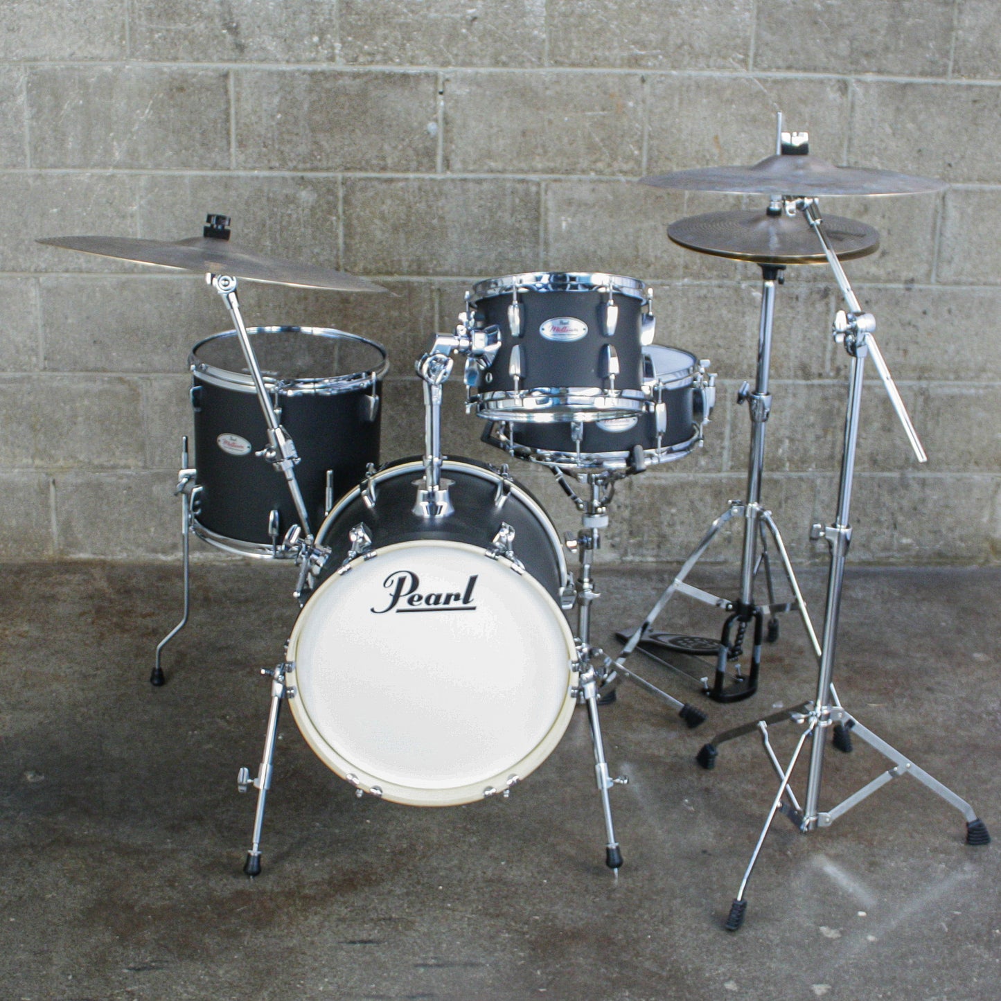 Pearl Midtown 4-Piece Drum Kit (16,10,13,SD) with Hardware - Matte Asphalt Black