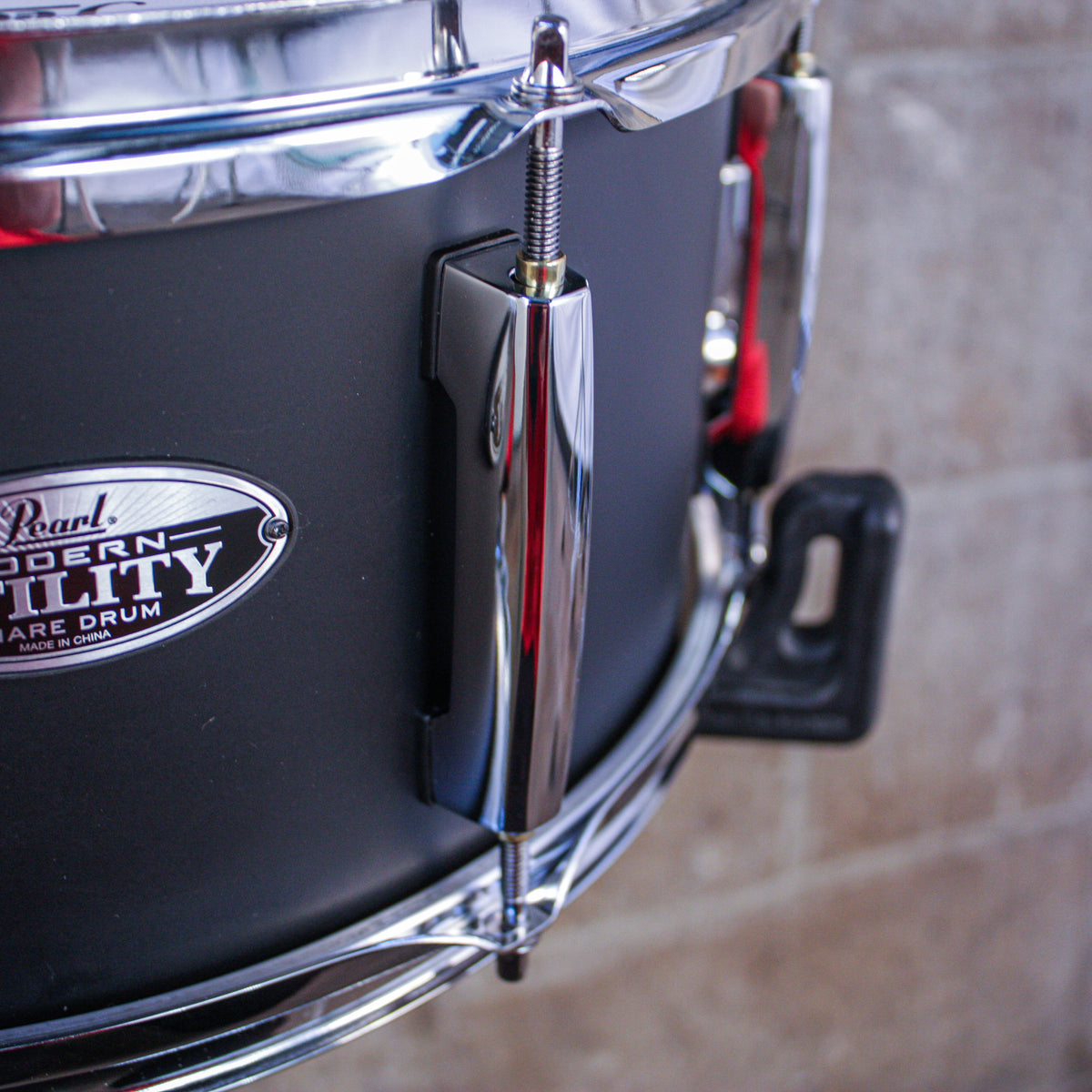 Pearl Modern Utility 14 x 6.5'' Snare Drum - Satin Black