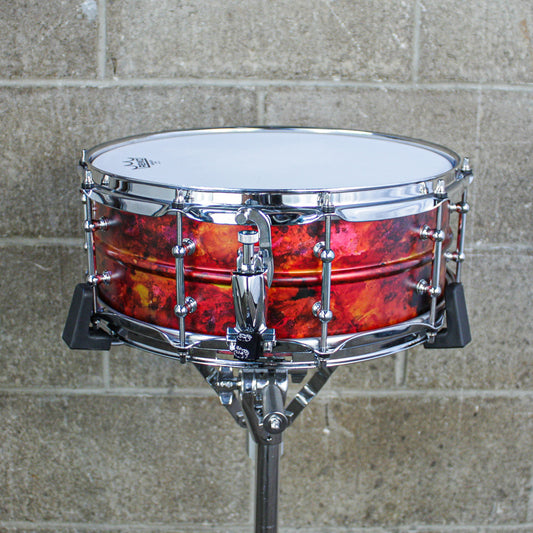 Pork Pie 5.5" X 14" Seamless Brass Snare Drum - Alcohol Ink Red