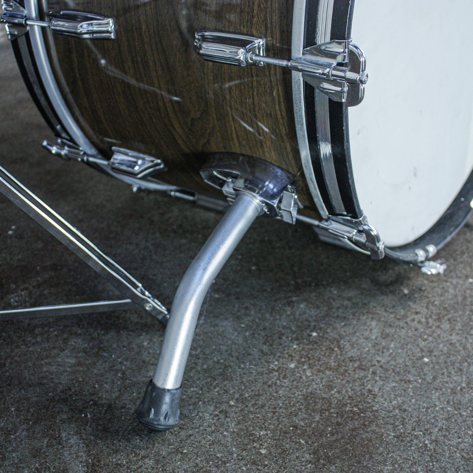 Rogers Londoner V Drum Kit – 1977 Big R Era – New Mahogany – Complete Memriloc Hardware
