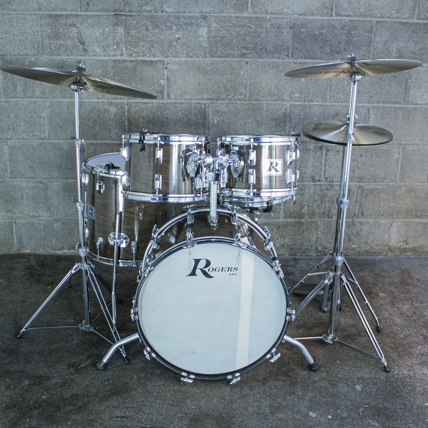 Rogers Londoner V Drum Kit – 1977 Big R Era – New Mahogany – Complete Memriloc Hardware