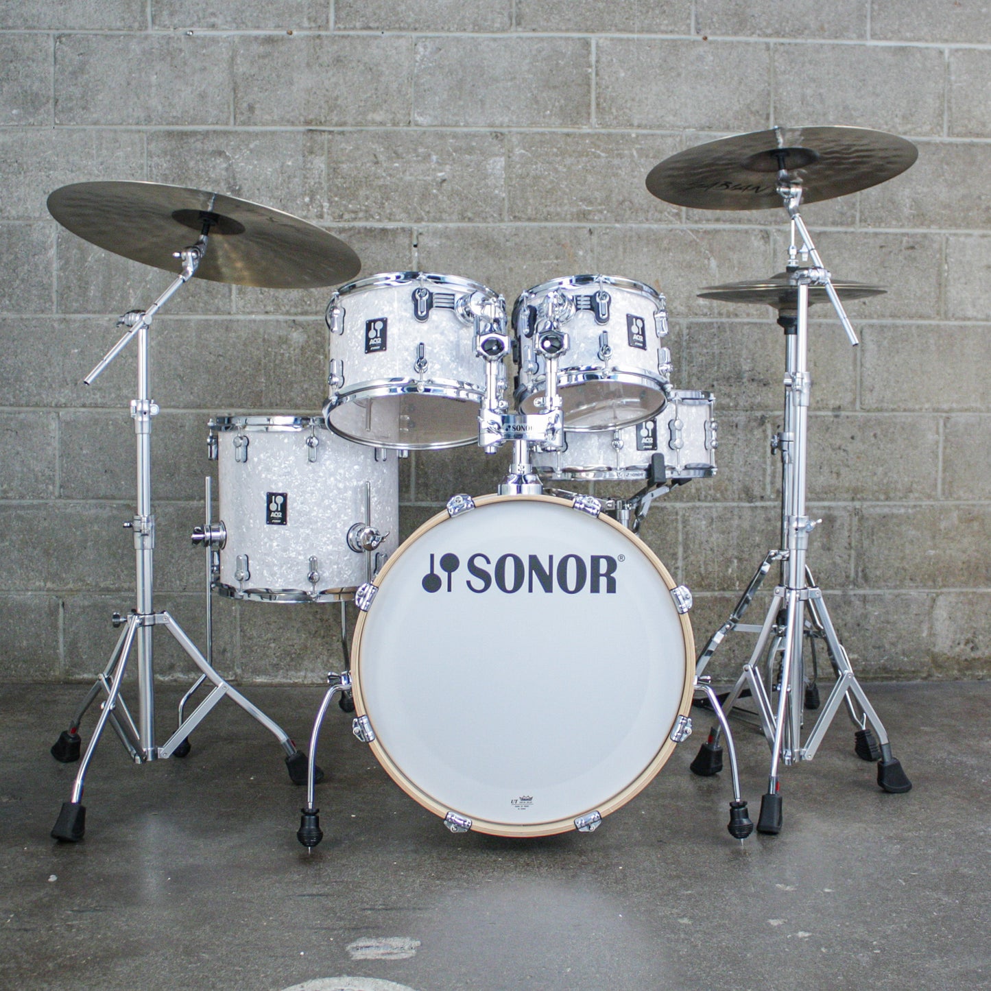 Sonor AQ2 White Marine Pearl 5 Piece Kit