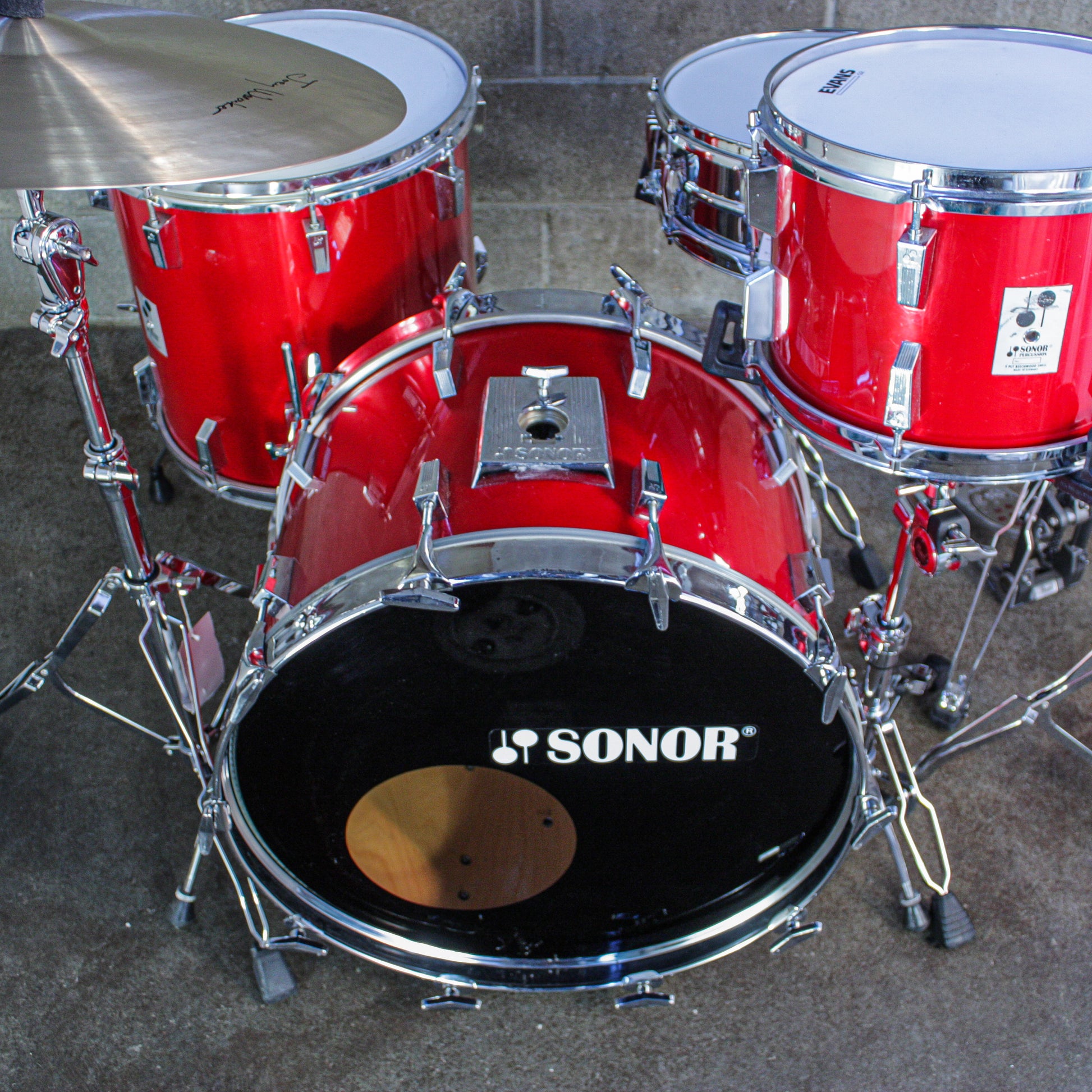 Sonor Phonic 1984 Drum Kit in Candy Apple Red (KR)