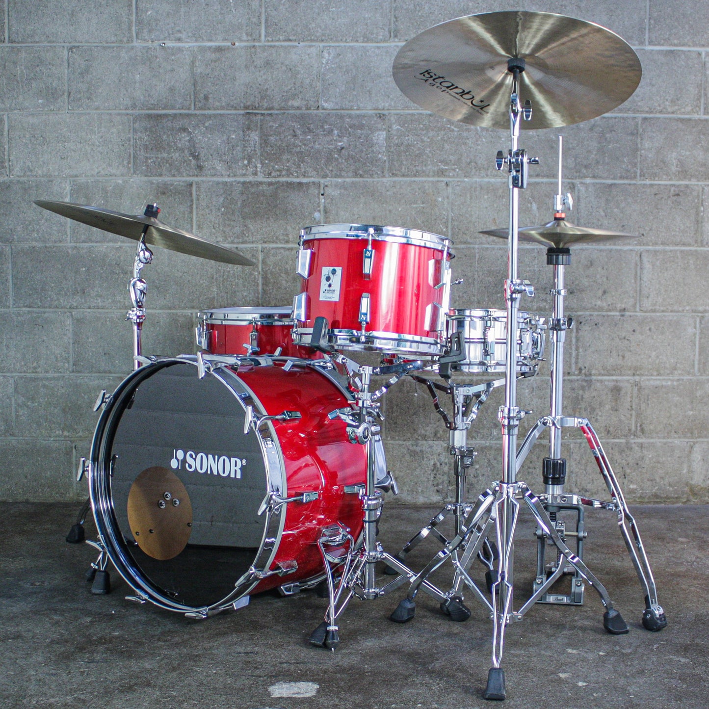 Sonor Phonic 1984 Drum Kit in Candy Apple Red (KR)