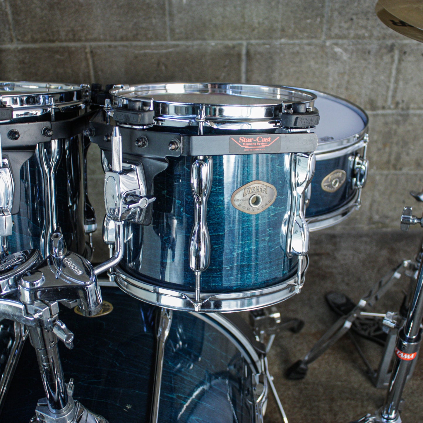 Tama Late 90s/Early 00s Rockstar Custom in Custom Blue (22/16/14/12/10/SNR) with Hardware