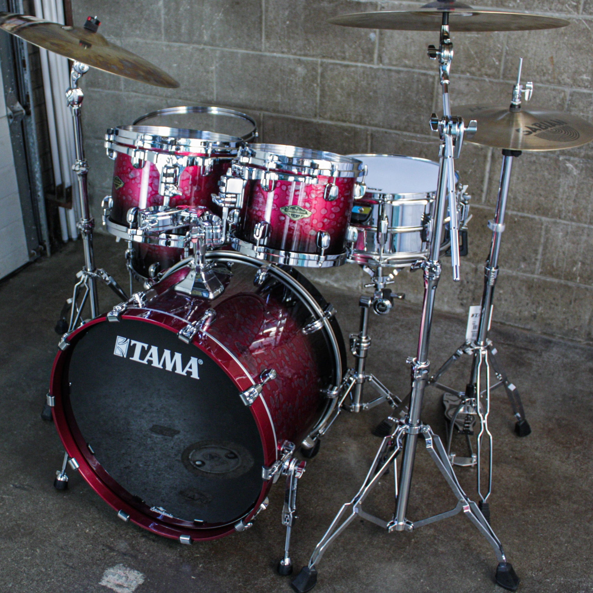 Tama Starclassic Walnut/Birch 5-Piece Shell Pack (22,10,12,14,16) - Molten Dark Raspberry Fade