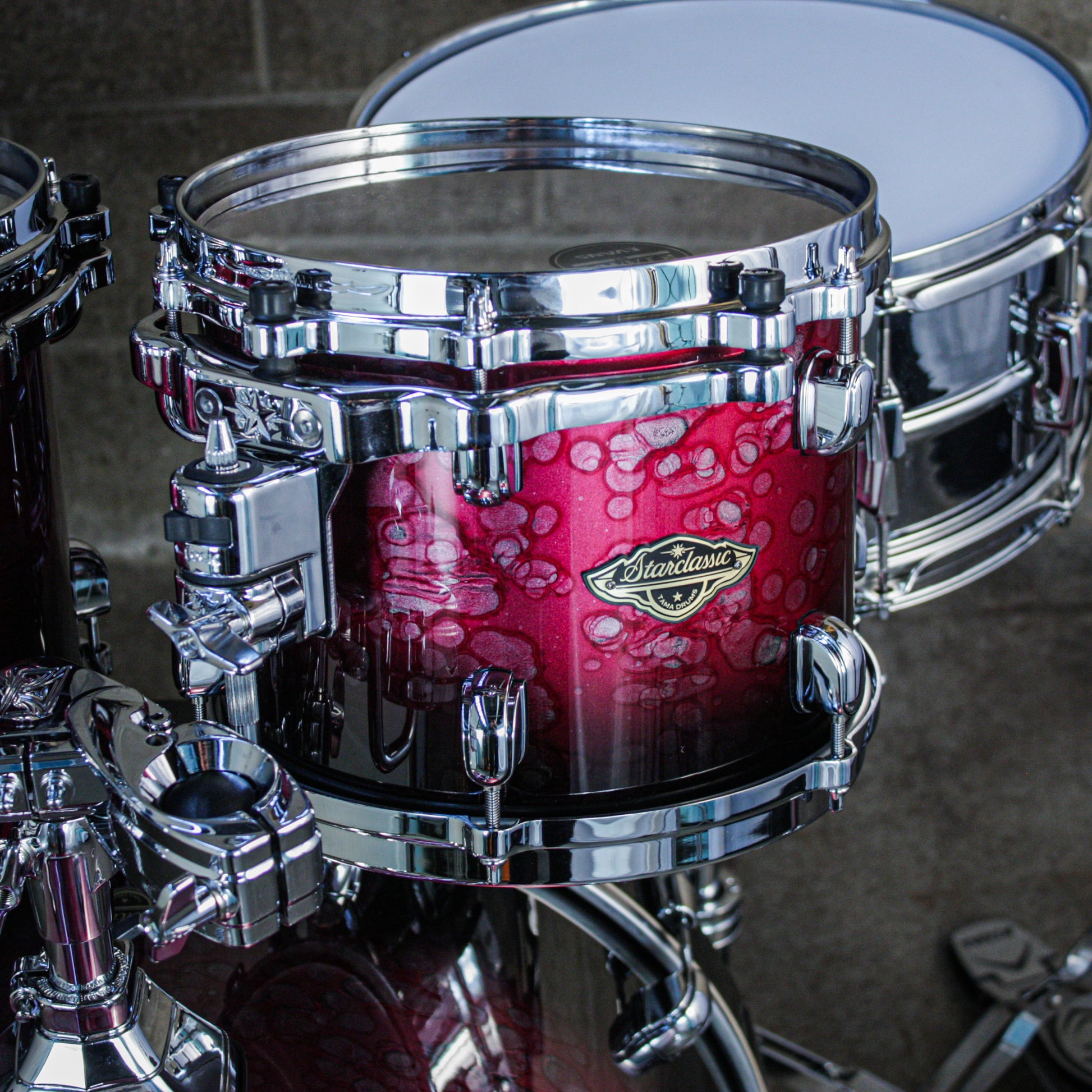 Tama Starclassic Walnut/Birch 5-Piece Shell Pack (22,10,12,14,16) - Molten Dark Raspberry Fade