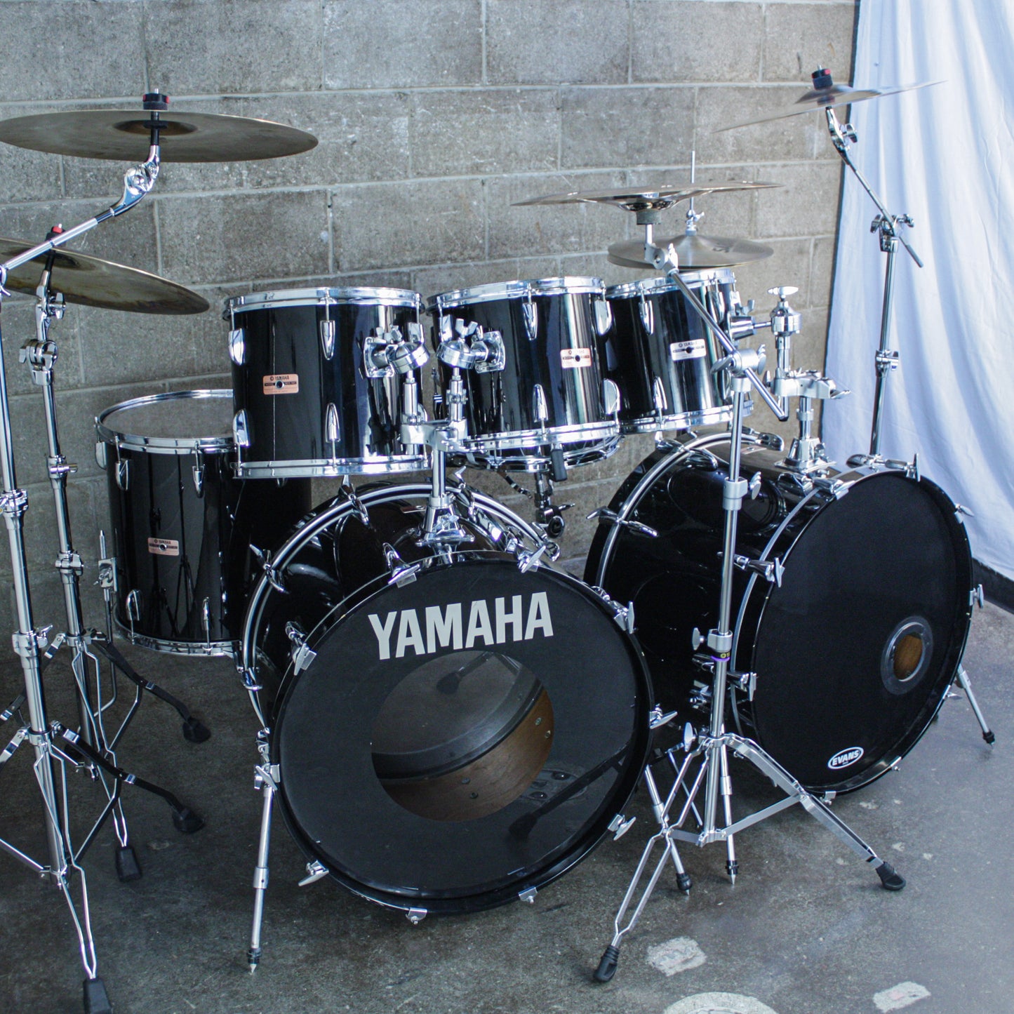 Yamaha Tour Custom Double Bass Drum Set (1985–1988) – Made in Japan – Solid Black