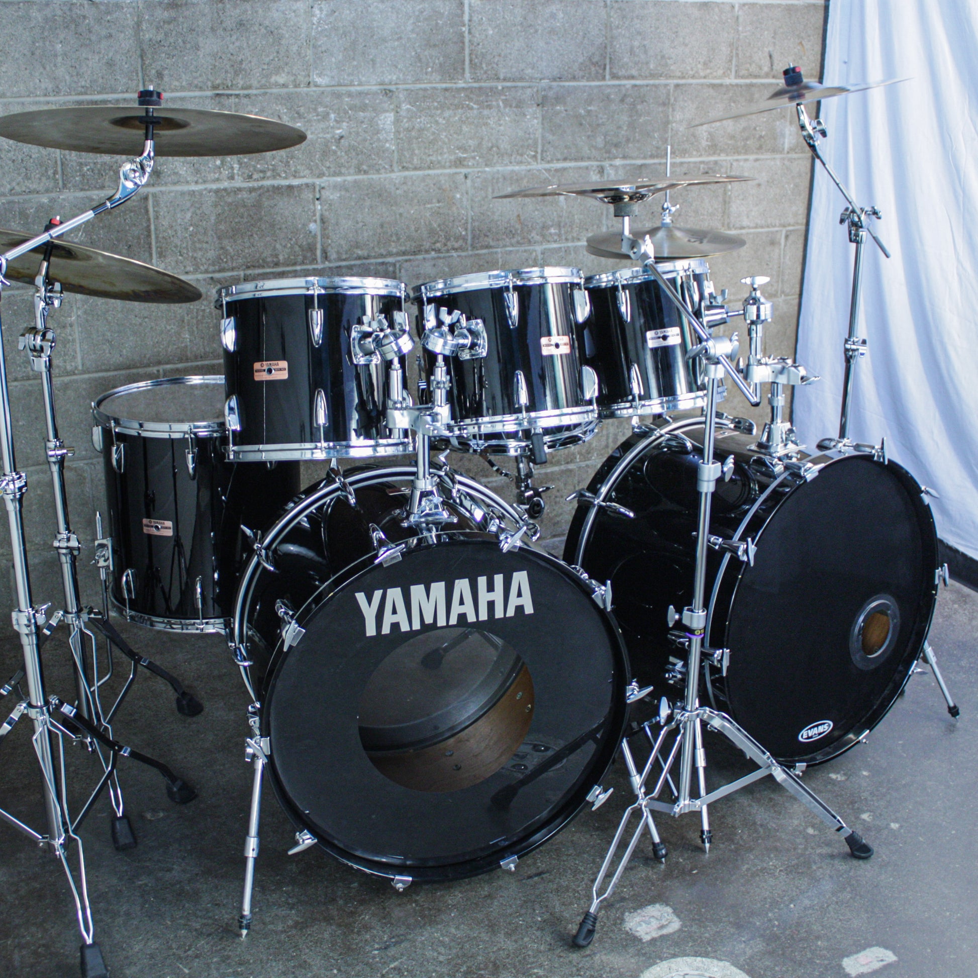 Yamaha Tour Custom Double Bass Drum Set (1985–1988) – Made in Japan – Solid Black