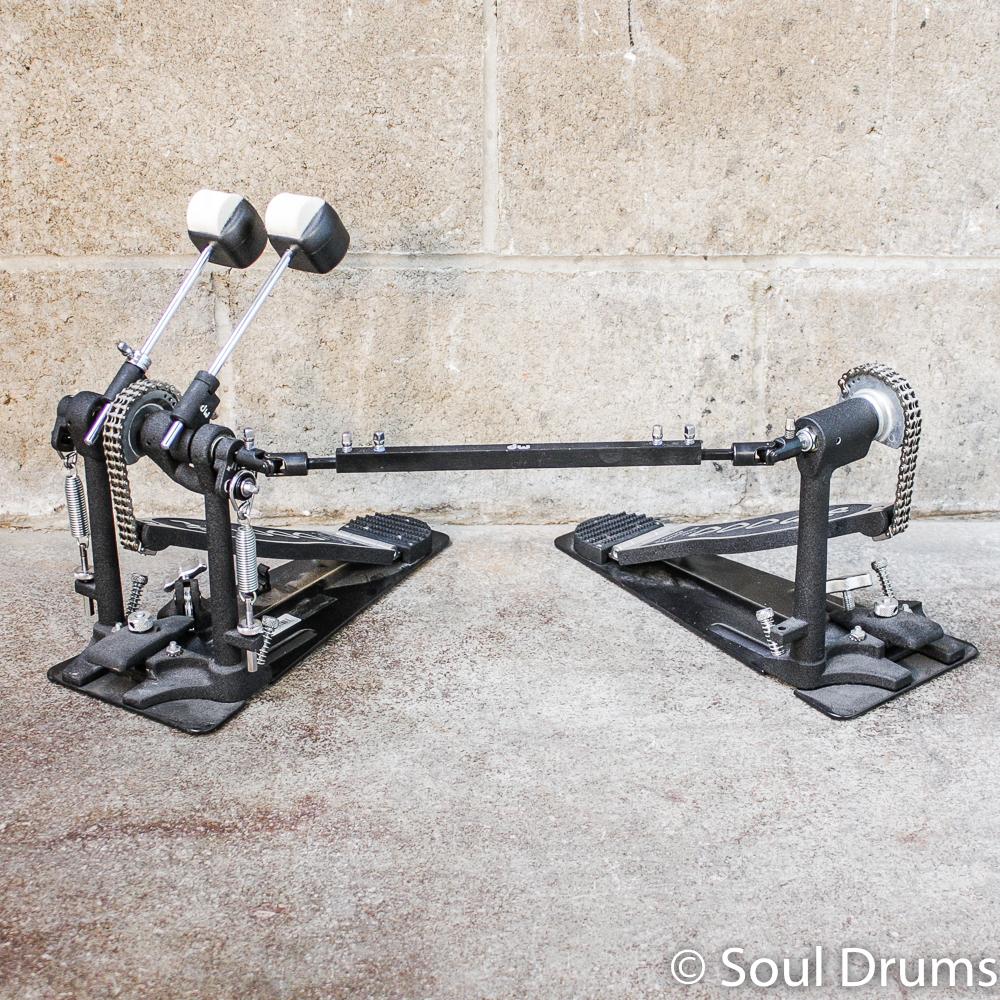 DW 3002 Double Bass Pedal