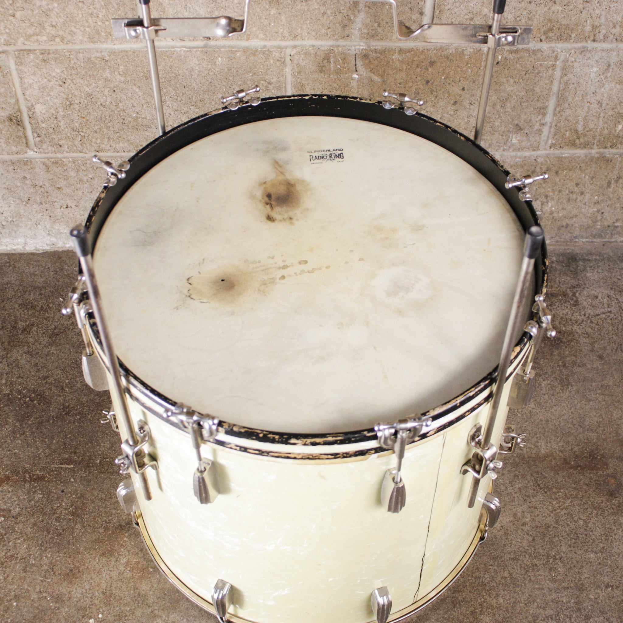 Slingerland radio king deals drums